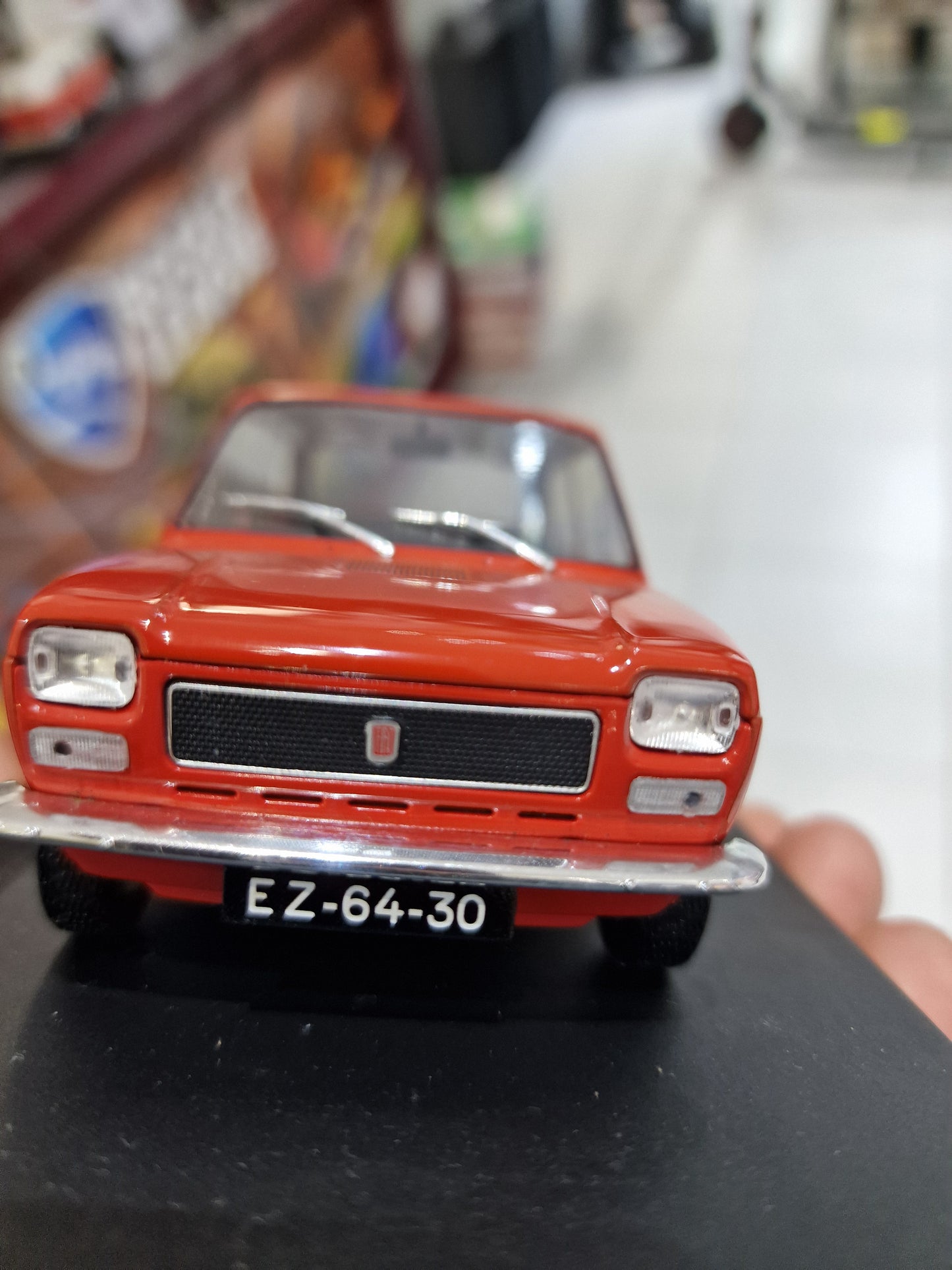 Diecast 1/24 Fiat 127 1972