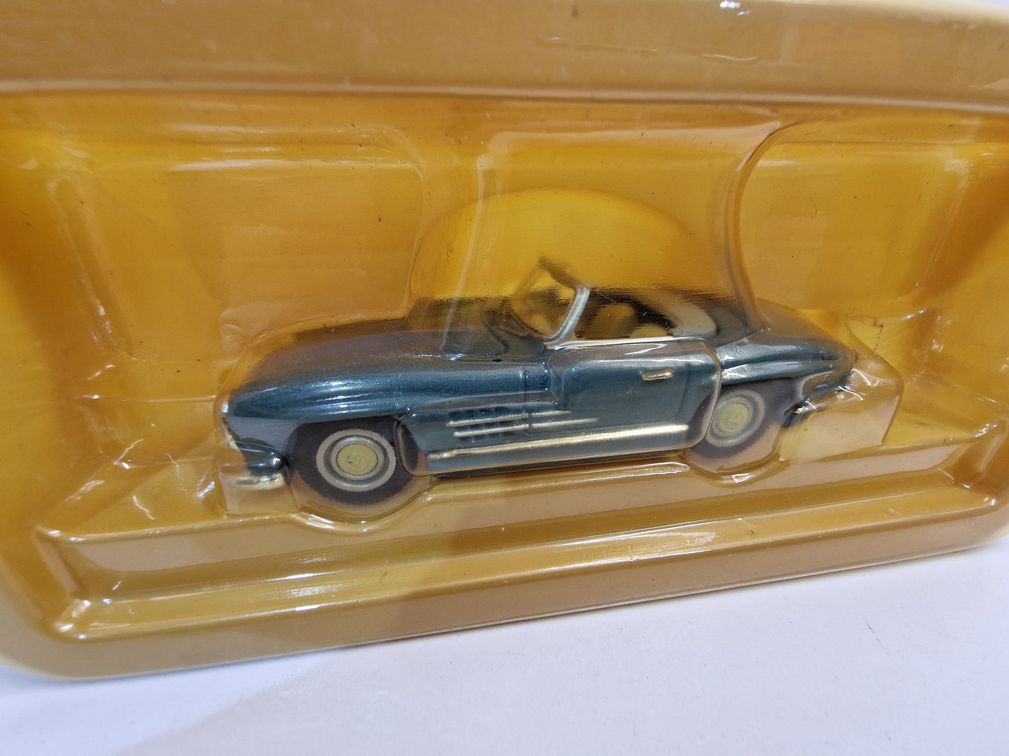 Diecast Europeans Vanguards Mercedes-Benz 300Sl Roadster  (Limited Edition ) 1/43 Lledo