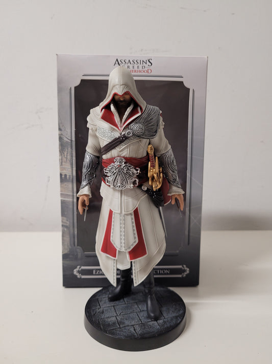 Assassin's creed brotherhood Ezio Auditore Statue UBI Collectibles