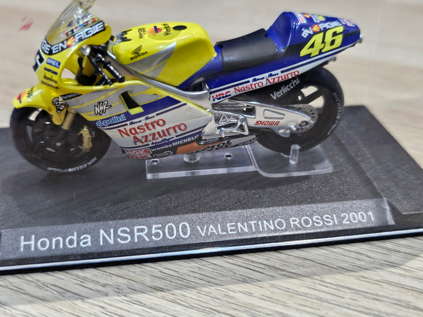 Diecast Model Honda NSR500 Valentino Rossi 2001 1/24