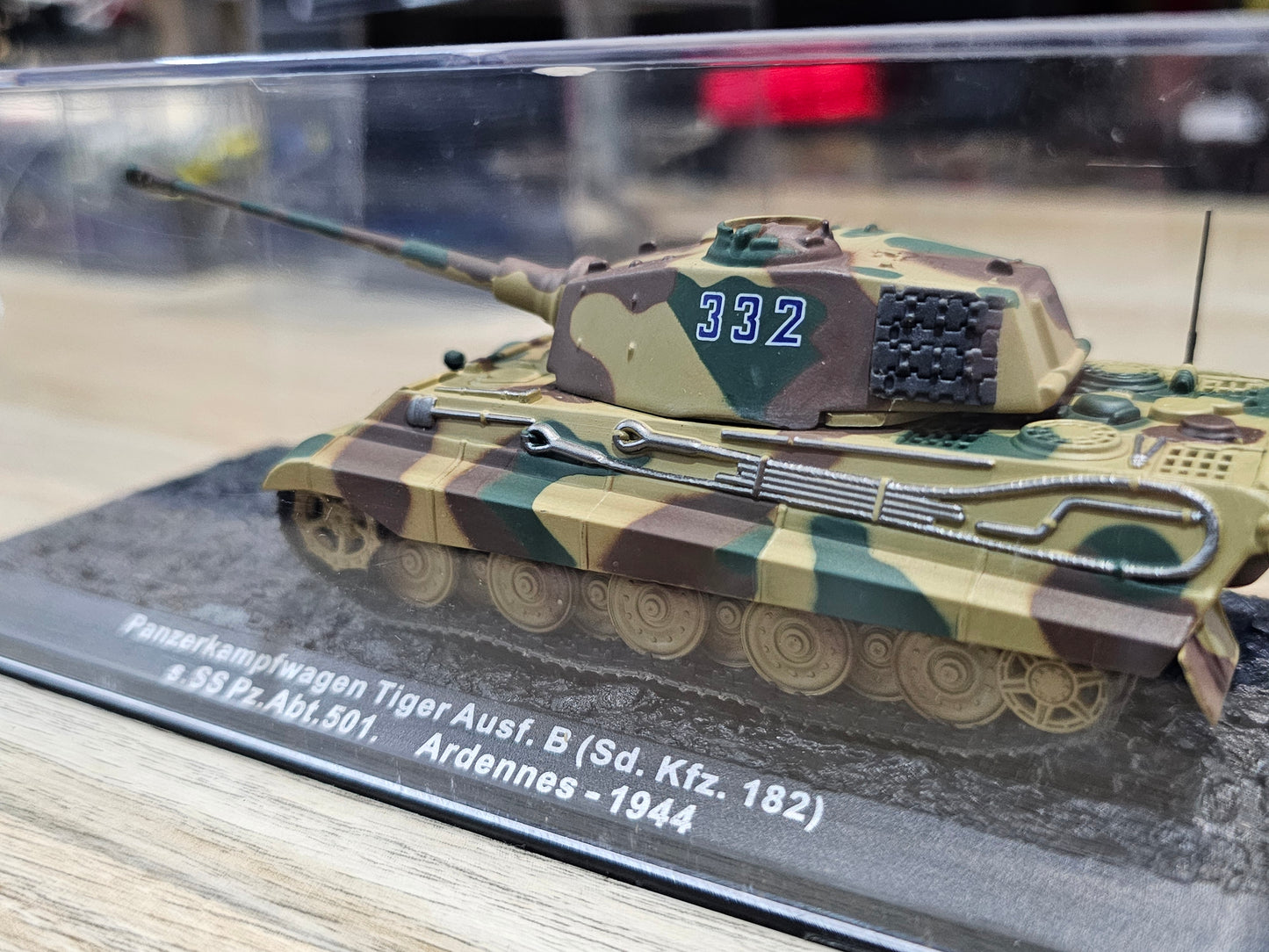 Diecast Model Tank Pz.Kpfw. VI Tiger II Ausf.B Ardennes 1944 1/72