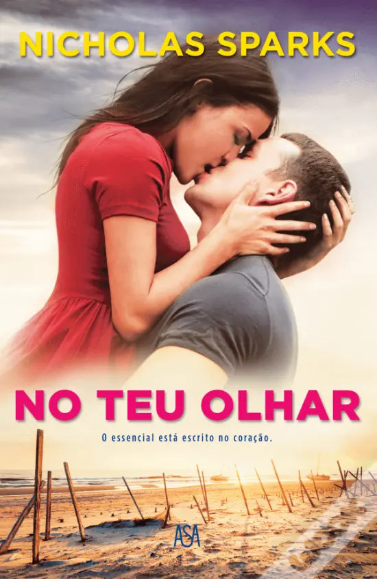 LIVRO - No teu Olhar de Nicholas Sparks - USADO