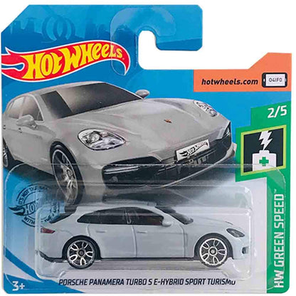 Hot Wheels 2019 HW Green Speed #2/5 Porsche Panamera FYB51