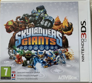 NINTENDO 3DS SKYLANDERS GIANTS (GAME ONLY) - USADO