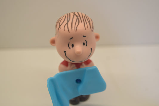Mcdonalds Happy Meal Toy Peanuts Linus Snoopy (2015)