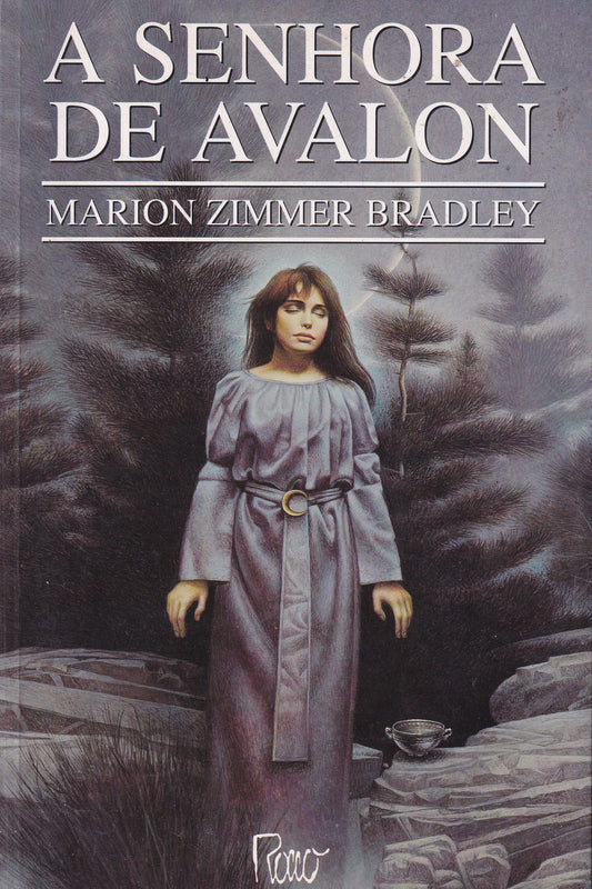 LIVRO Senhora de Avalon de Marion Zimmer Bradley - USADO