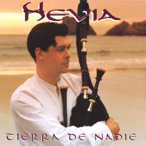 Hevia – Tierra De Nadie