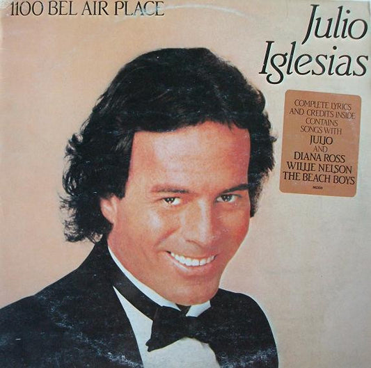 Disco Vinyl Julio Iglesias –1100 Bel Air Place - usado