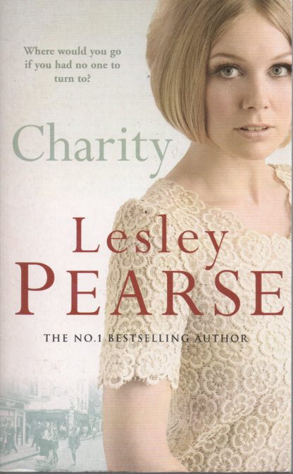 LIVRO CHARITY DE LESLEY PEARSE (ENG) - USADO