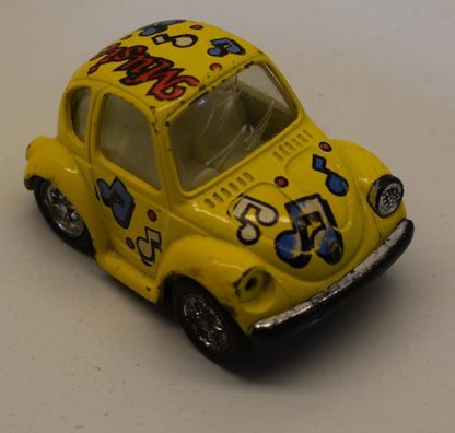 Volkswagen Beetle Kintoy Yellow