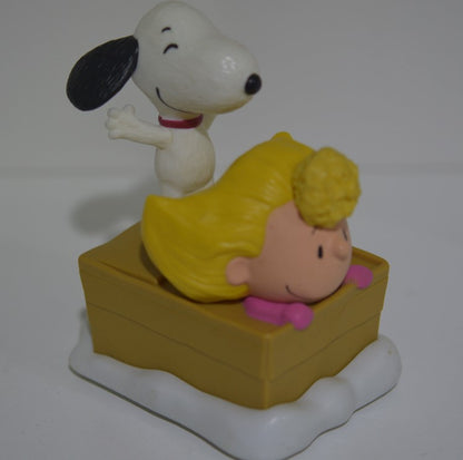 mcdonalds 2015 lucy and snoopy (2015)