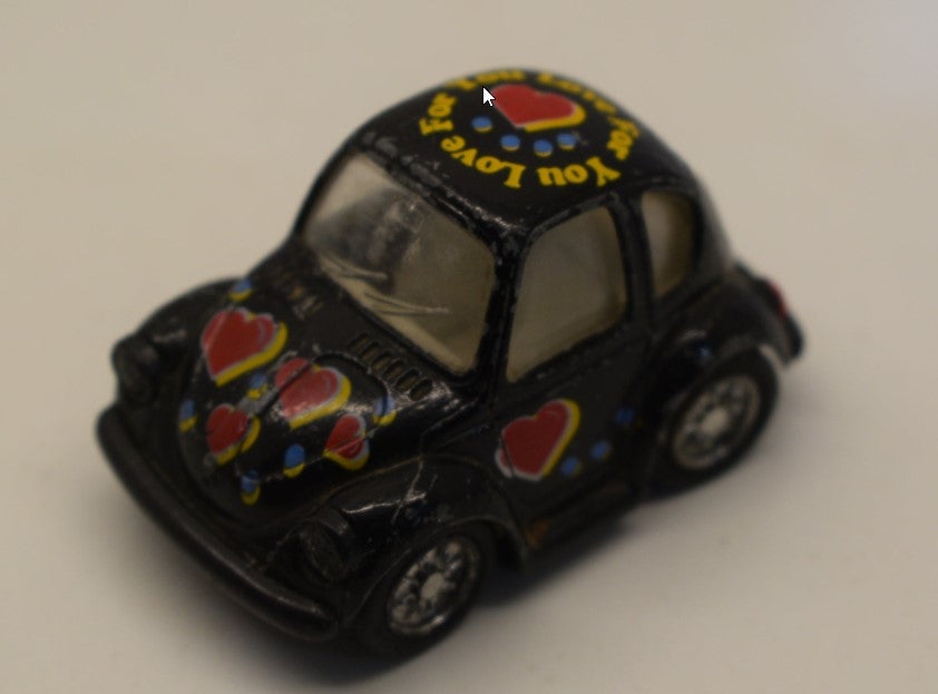 Diecast Volkswagen Beetle Black Kintoy - usado