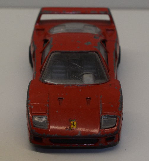 Ferrari F40 Bburago 1/43 - usado