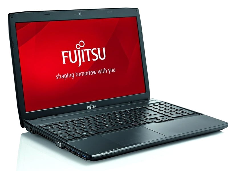 Portatil Fujitsu Lifebook A544 i3 4GB/500GB - USADO Grade B