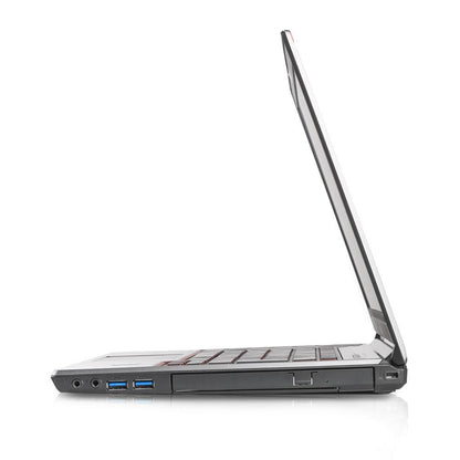 PORTÁTIL Fujitsu LifeBook E746 15" i5-6200u / 8 GB /128 GB SSD  - USADO GRADE B