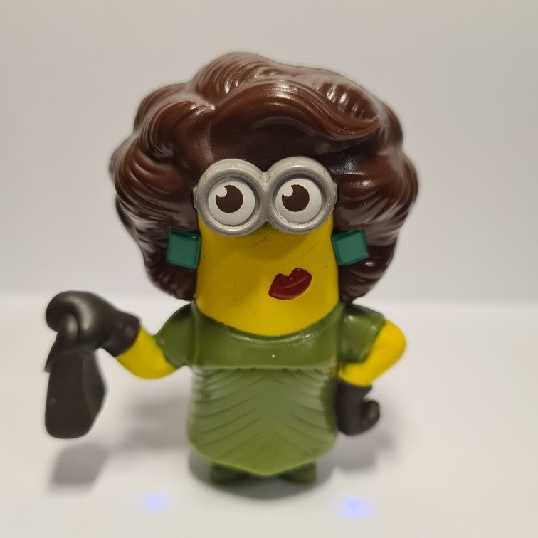 Minion #69 Woman in Green Dress 2020 McDonalds – USADO