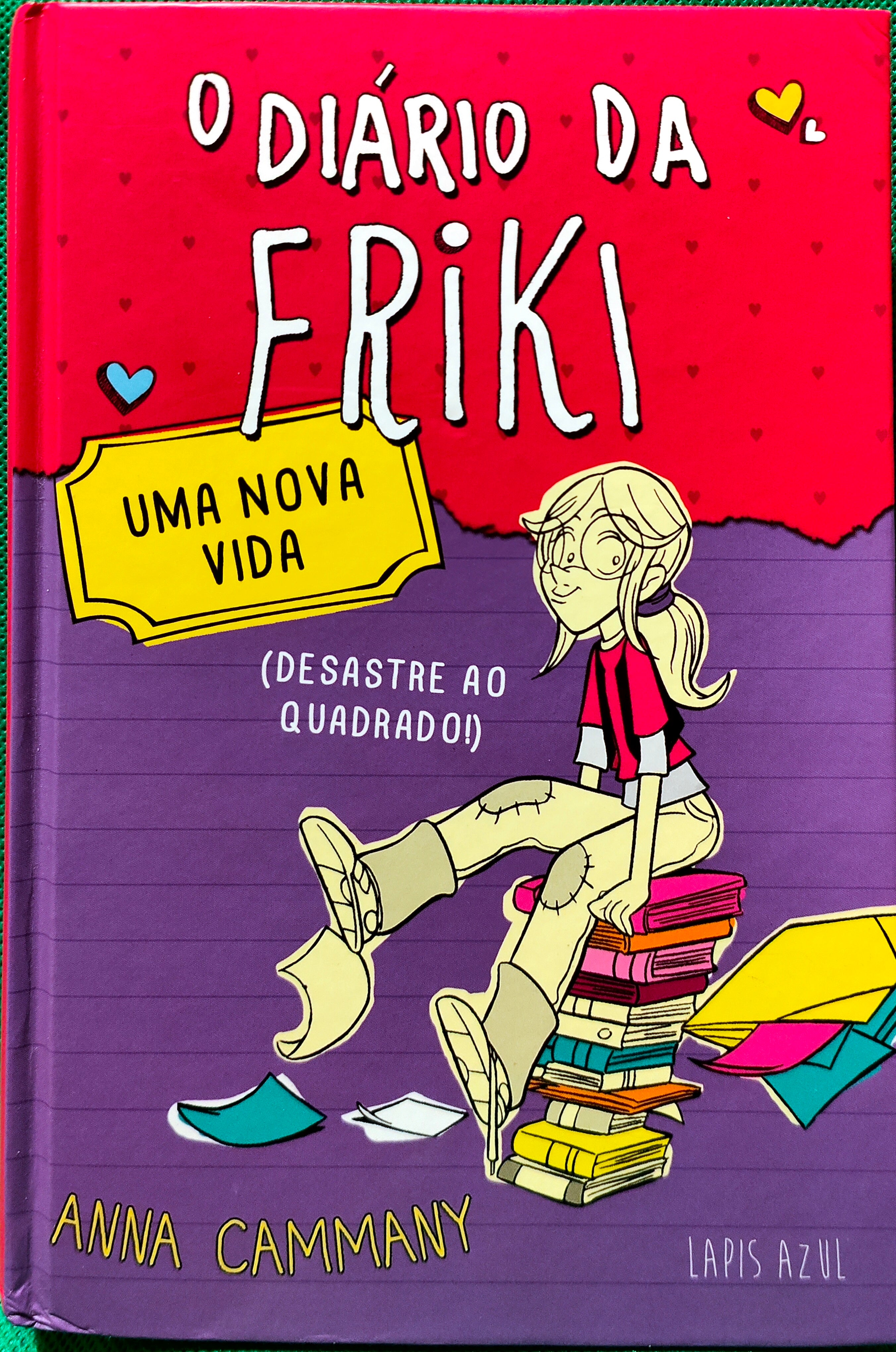 LIVRO O Diário da Friki Uma Nova Vida Vol.1 - USADO