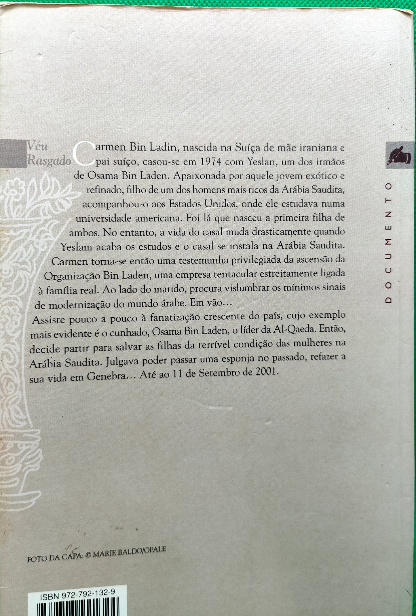 LIVRO Véu Rasgado A Minha Vida na Arábia Saudita de Carmen Bin Ladin - USADO