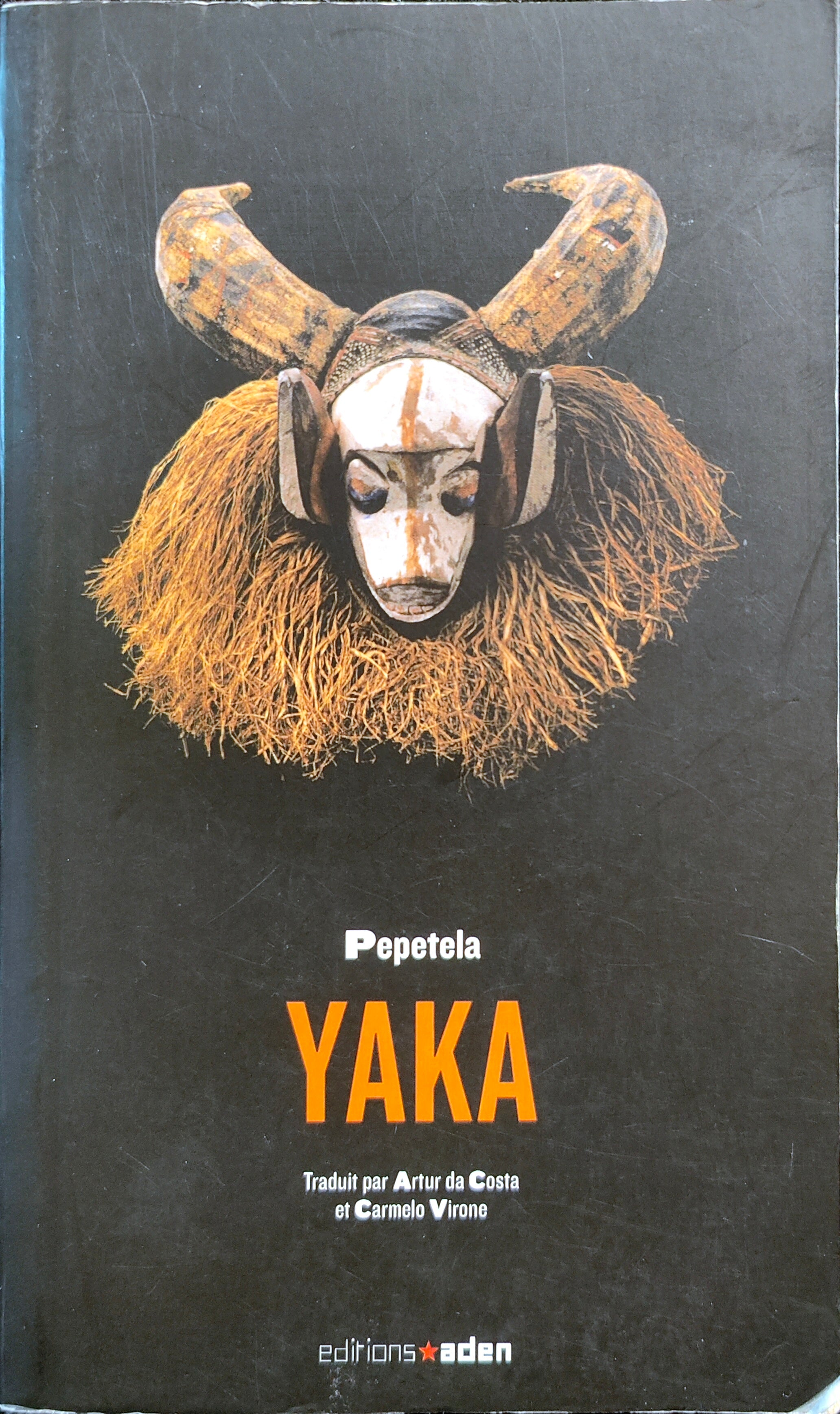 LIVRO Yaka de Pepetela FR - USADO