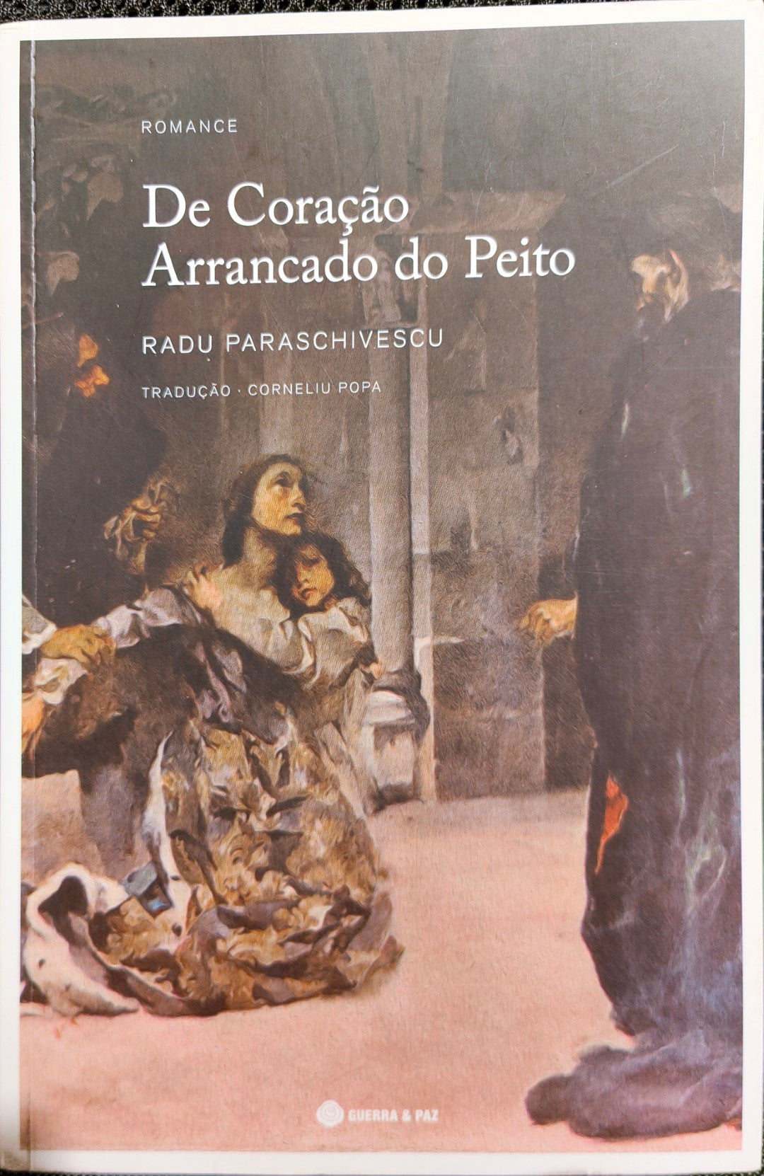 Livro De Coração Arrancado do Peito de Radu Paraschivescu - USADO