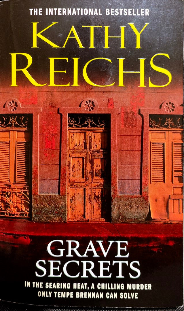 LIVRO Grave Secrets de Kaithy Reichs EN - USADO