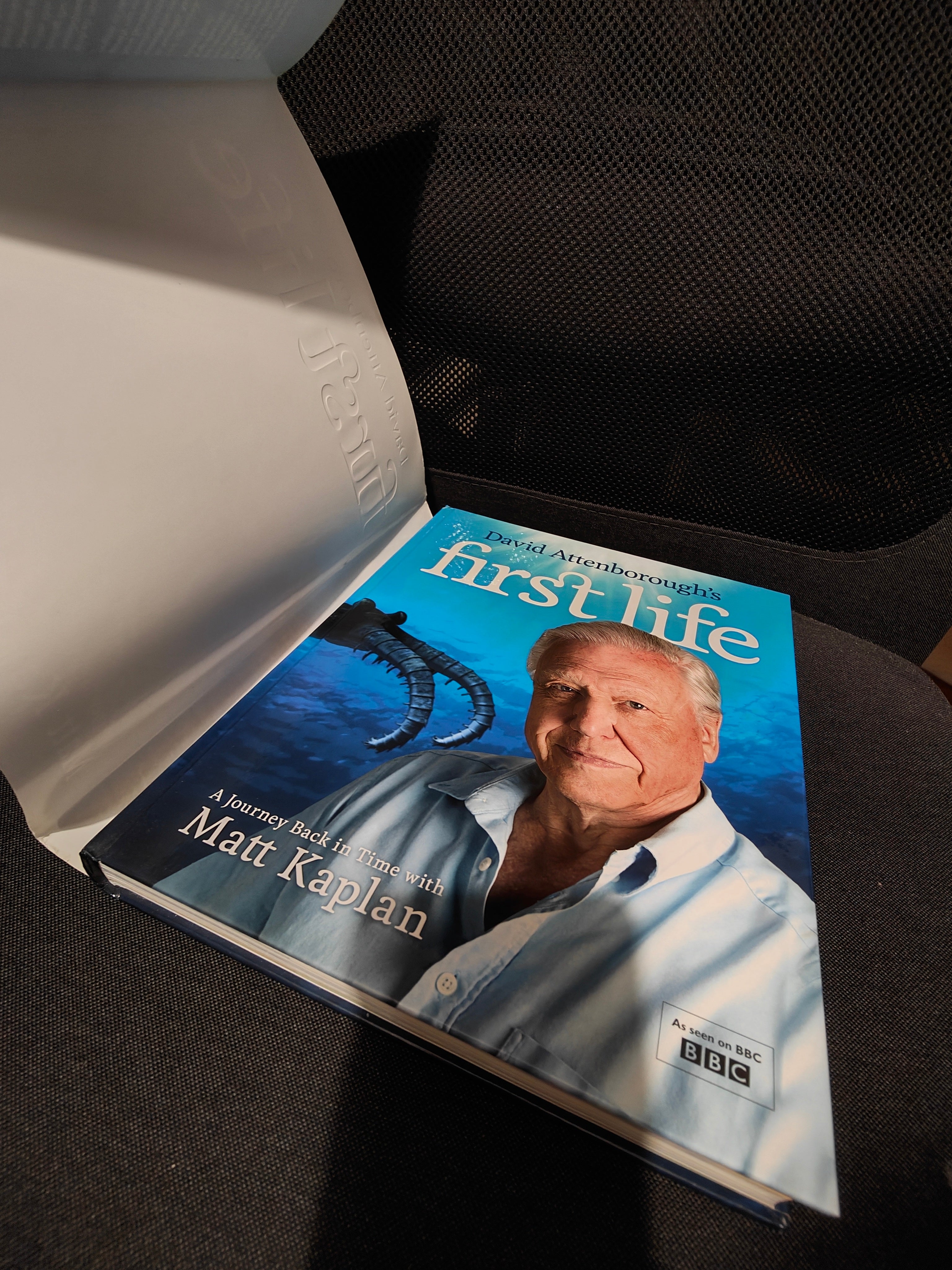 LIVRO David Attenborough's First Life: A Journey Back in Time with Matt Kaplan Hardcover EN - USADO