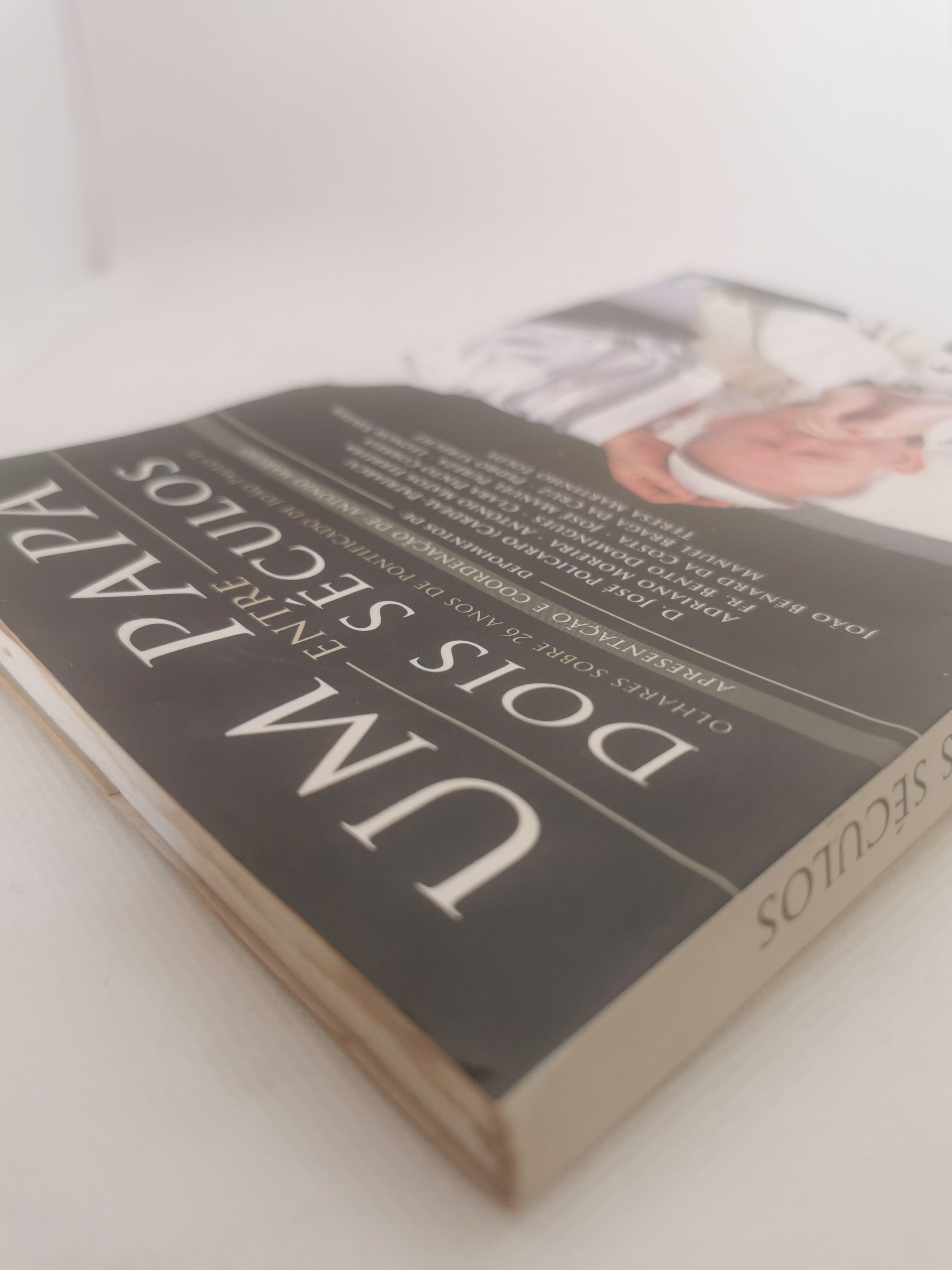 Livro Um Papa Entre Dois Séculos de António Marujo - USADO