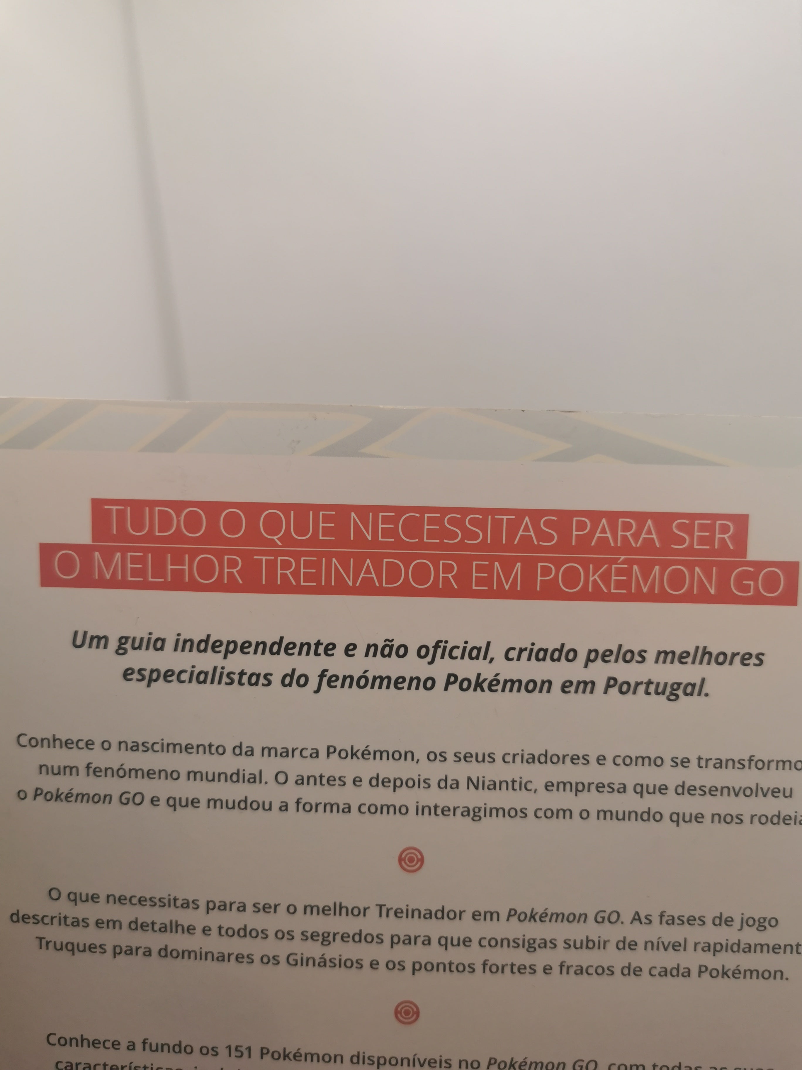 Livro Guia Essencial - Independente e Não Oficial Pokémon Go - USADO