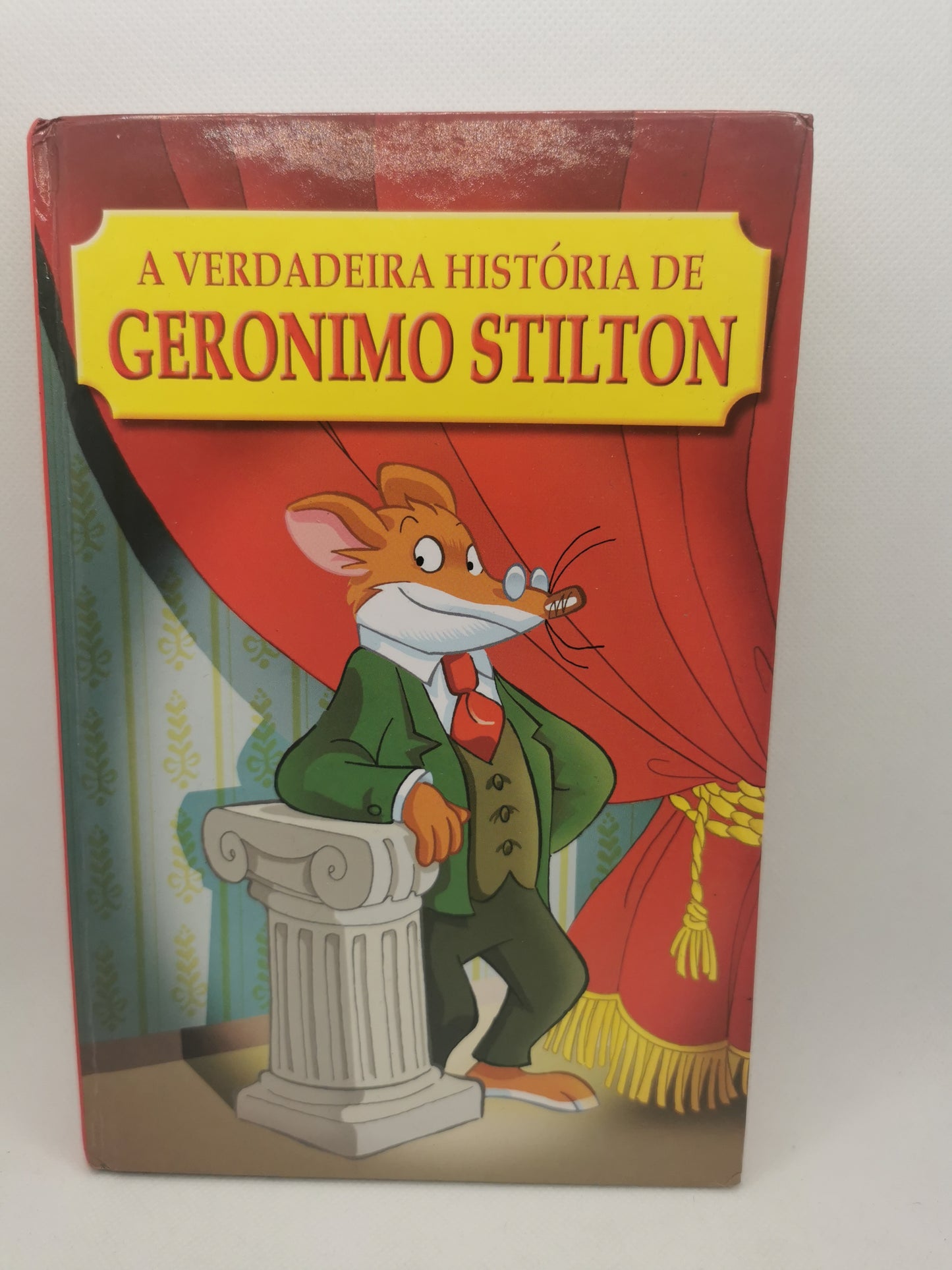 Livro A verdadeira história de Geronimo Stilton - USADO