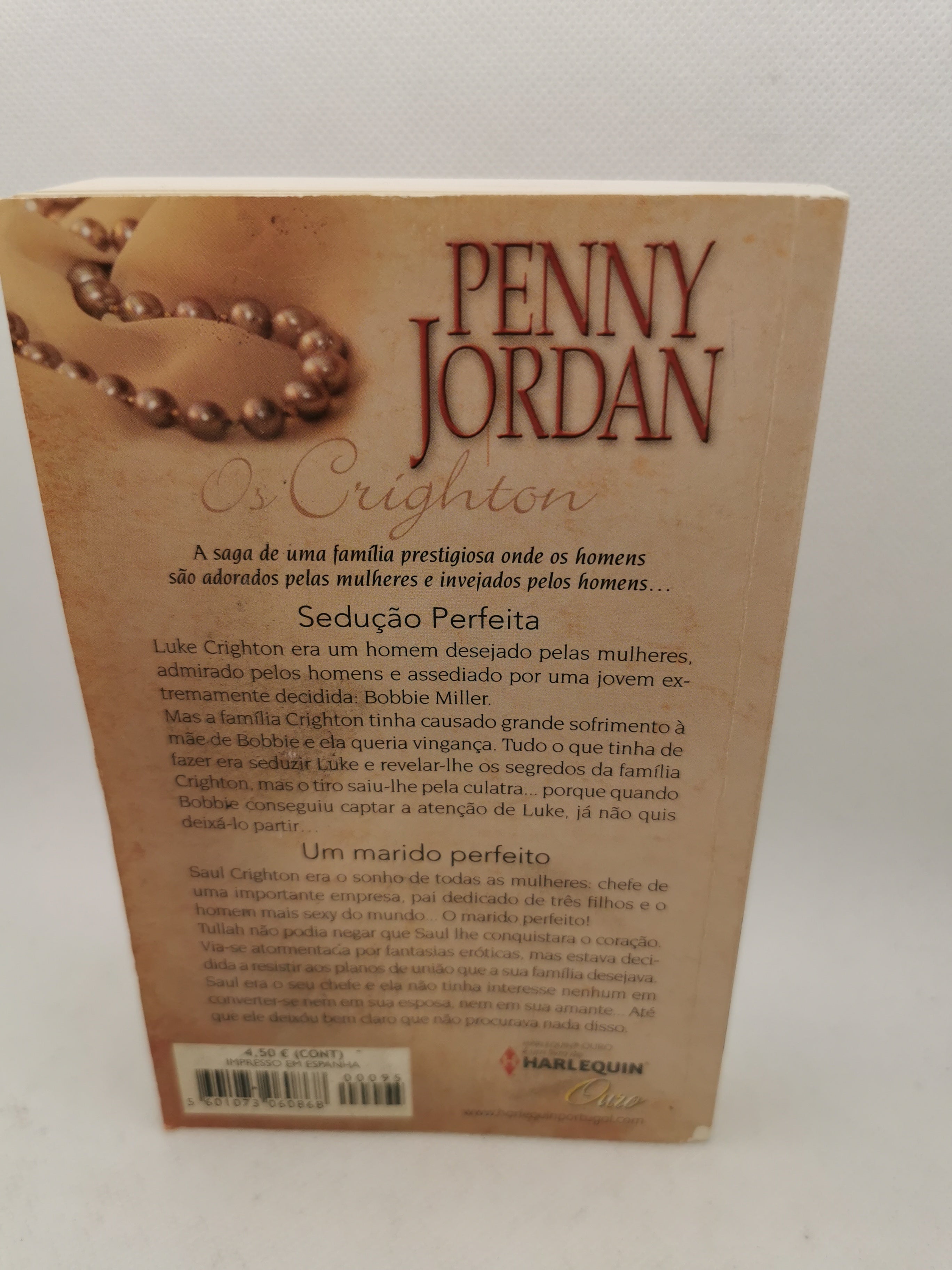 Livro de Bolso Sedução perfeita / um marido oerfeito de Penny Jordan - USADO