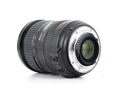 Lente Nikon AF-S DX Nikkor 18-200mm f/3.5-5.6G IF-ED VR - USADO Grade B
