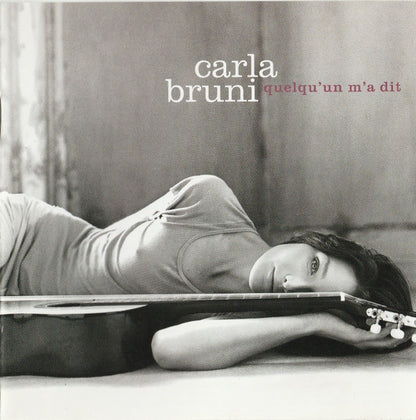 CD Carla Bruni – Quelqu'un M'a Dit - USADO