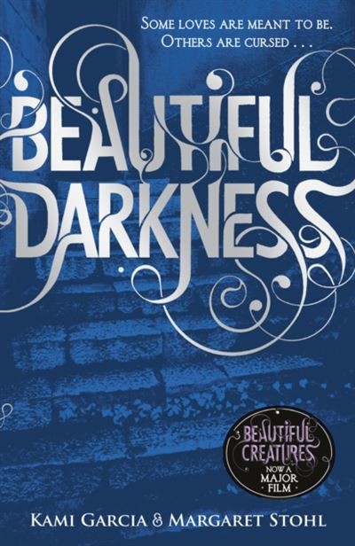 Livro Beautiful Darkness de Margaret Stohl e Kami Garcia Inglês - USADO