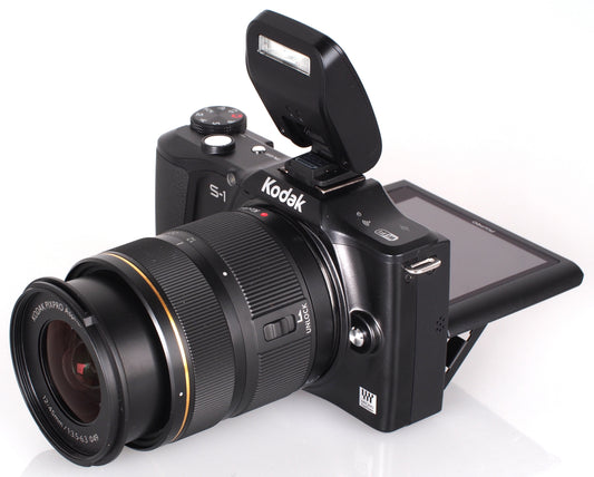 Camera Fotografica Digital Kodak Pixpro S-1 16MP Mirrorless Camera + 12-45mm + Flash - USADO Grade A