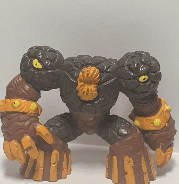 Lava Fury 8 - Gormiti Elemental Fusion - People of the Volcano - USADO