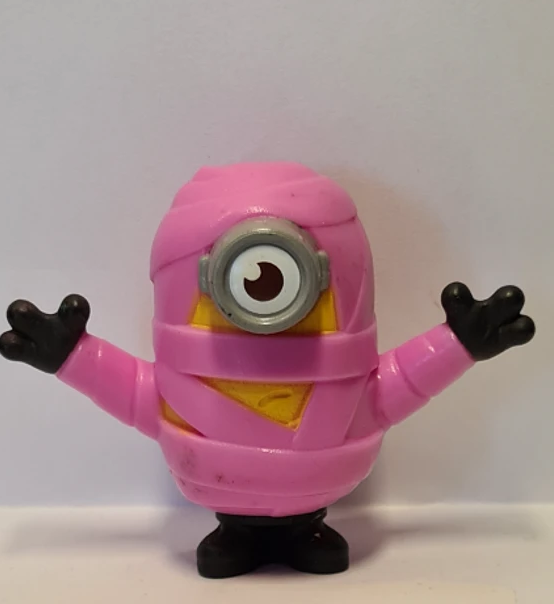 Minion #25 Pink Bandages 2020 McDonalds – USADO