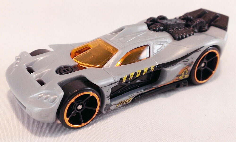 Hot Wheels - 2013Spine Buster Attack PackGrey